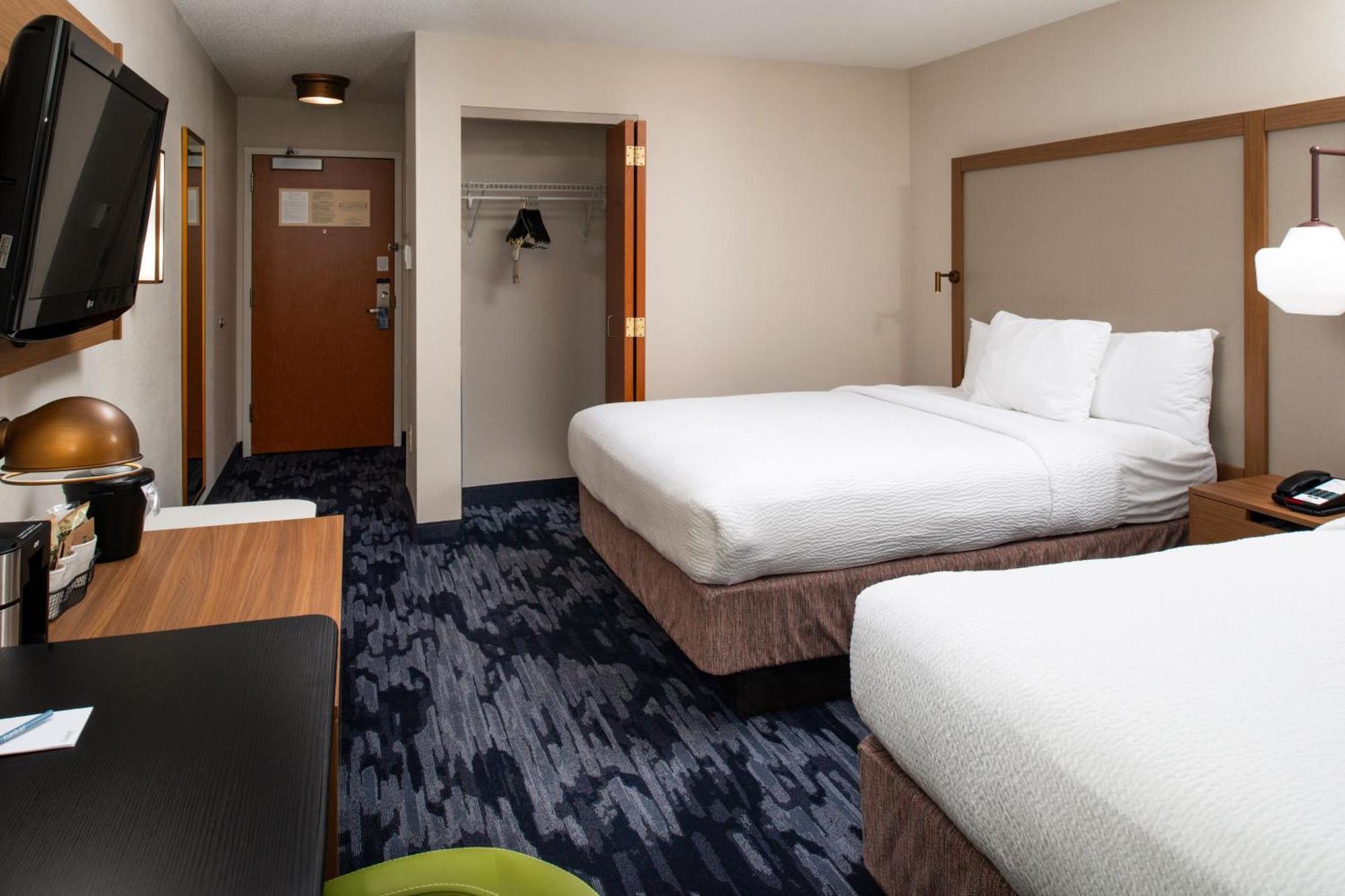 Fairfield Inn & Suites Greensboro Wendover Dış mekan fotoğraf