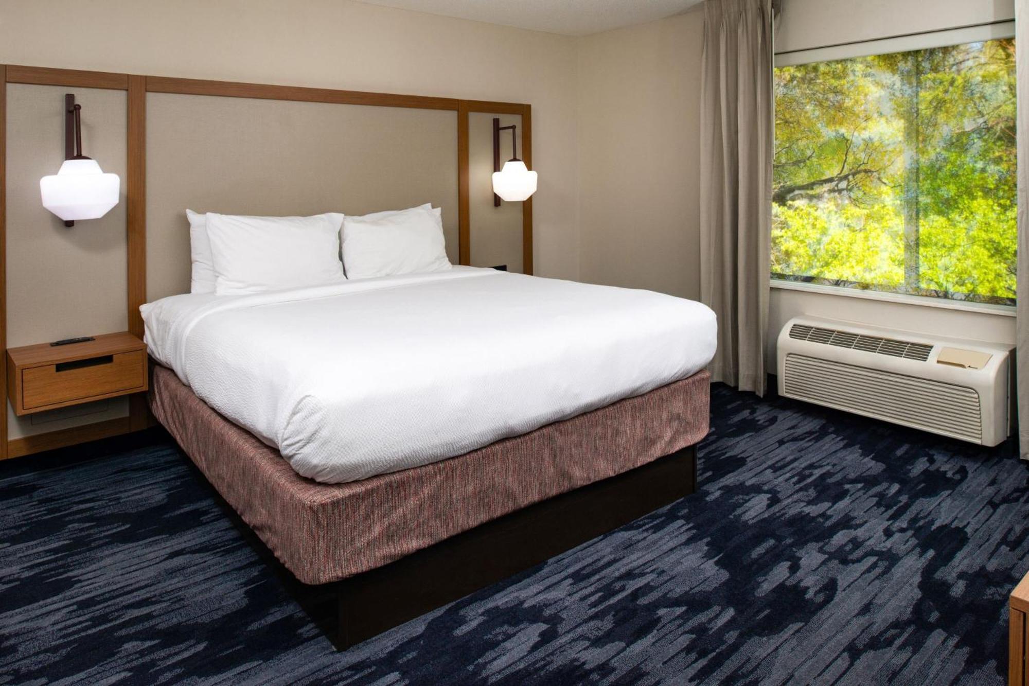 Fairfield Inn & Suites Greensboro Wendover Dış mekan fotoğraf